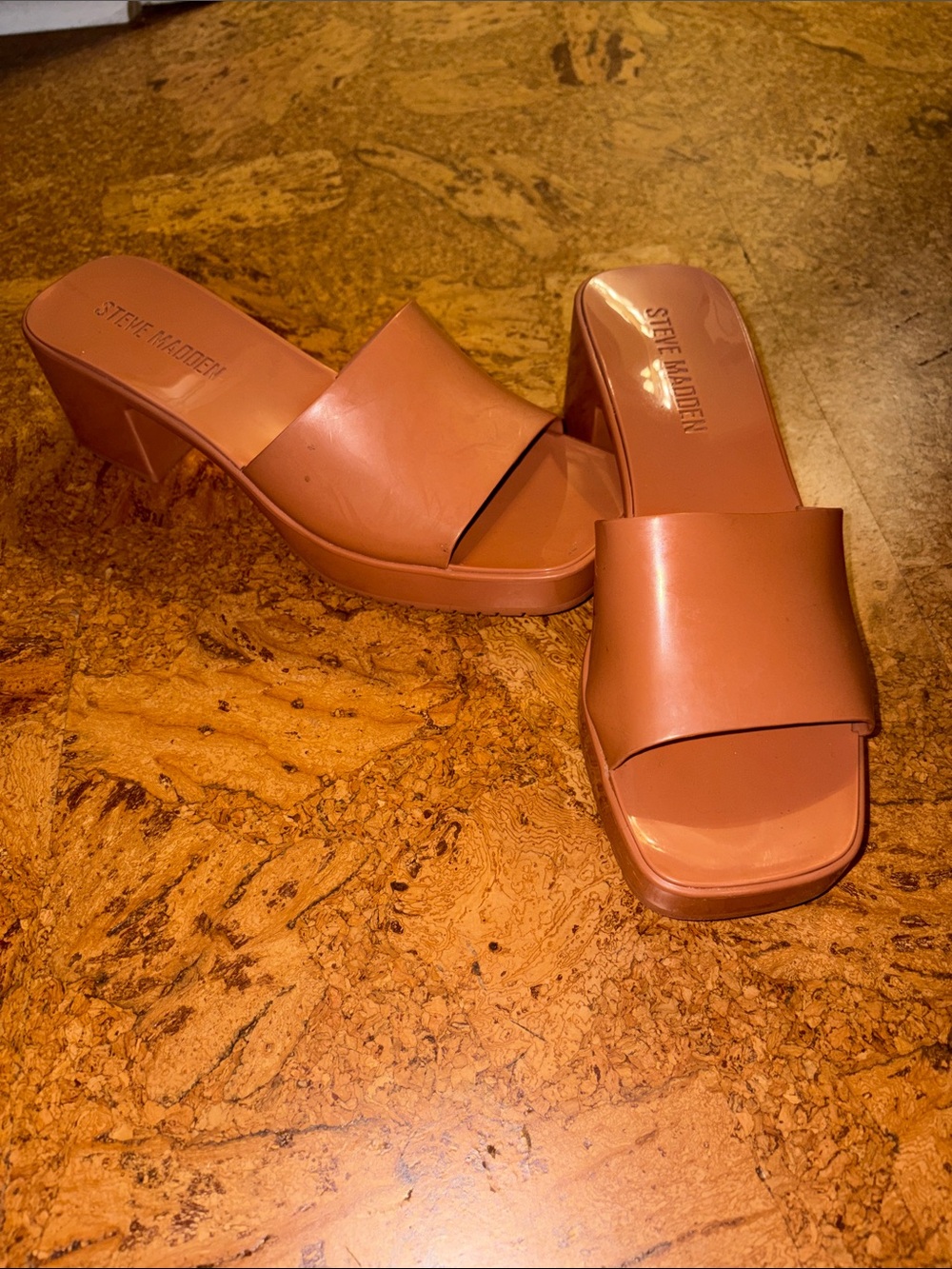 Steve Madden Rubber Slide Sandal Block Heel 7